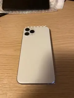 Apple iPhone 11 Pro シルバー 256GB 日本版