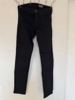 UNIQLO JEANS スキニーフィット ブラック 25