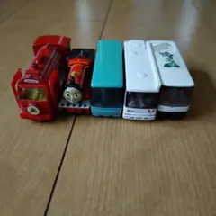 トミカ ミニカーセット 多彩なデザイン5台セット