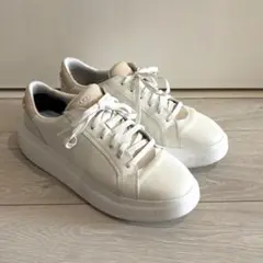 2026年最新】UGG la cloud laceの人気アイテム - メルカリ