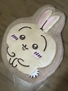 ちいかわ　うさぎ　クッションのサムネイル