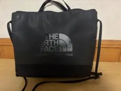 THE NORTH FACE ブラックショルダーバッグ