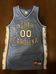 NCAA North Carolina ユニホームのサムネイル