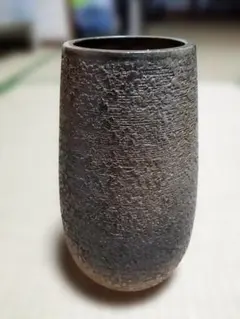 新品未使用　信楽焼 花瓶 フラワーベース 陶器のサムネイル