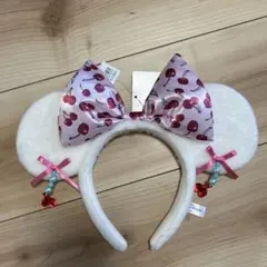 ディズニーリゾート　 チェリー柄リボン付きホワイトカチューシャ