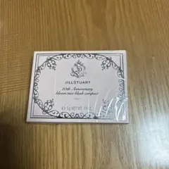 【新品】ジルスチュアート　20th ブルーム　ミックスブラッシュコンパクト32