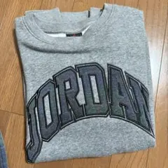 ジョーダン トップス