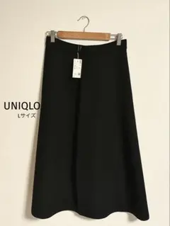 【UNIQLO】新品　ブラックフレアスカート ひざ丈 タグ付き