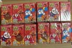 明治 それいけ！アンパンマンの完熟りんご 125ml 12本セットのサムネイル