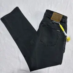 VOLCOM ボルコム　ソルバ　ストレッチストレートフィットブラックデニムW30のサムネイル