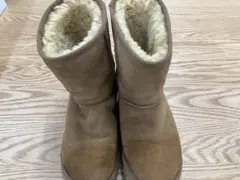 UGG ムートンブーツ W CLASSIC SHORT 25cm【A1143】