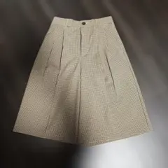 GU チェック柄 タック入りハーフパンツ