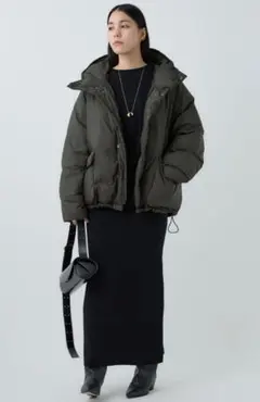 【完売】2025限定色 Chaos REMI RELIEFショートダウン カーキ