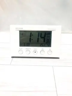 RHYTHM 電波時計 デジタル 置時計 ホワイト　ジャンク