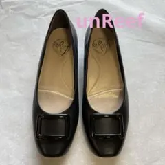 unReef パンプス　黒　23.5cm
