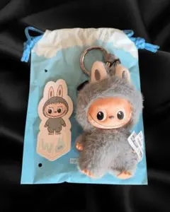 【新品】イニシャルラブブ　W【正規品】