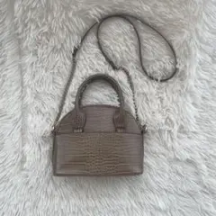 ZARA ショルダーバッグ