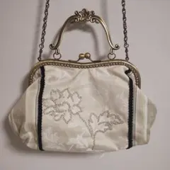 ビーズ刺繍入り 花柄 がま口 ショルダーバッグ