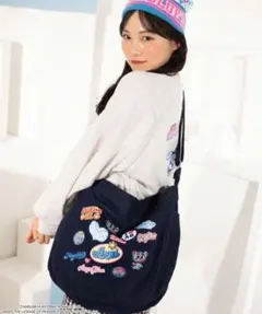 SPINNS エンジェルブルー　ショルダーバッグ