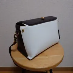 potior バッグ　白茶