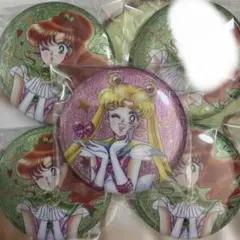 セーラームーン　オーロララメ缶バッジ　4点セット