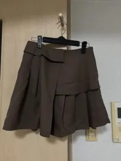 ブラウン ショートパンツ