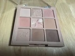 Dasique アイシャドウパレット　muted nuts