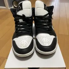 Nike Air Jordan 1 白/黒 ハイカット