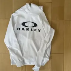 OAKLEY ホワイト フード付きパーカー XSのサムネイル