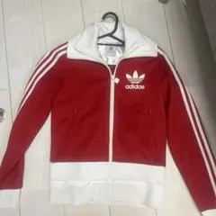 adidas 赤 ストライプ ジャージ