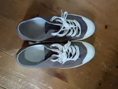 無印良品　疲れにくいスニーカーのサムネイル