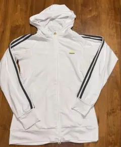 アディダス　レディース　ジップパーカースポーツウエア