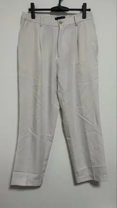 コンファーム 古着 スラックス 白