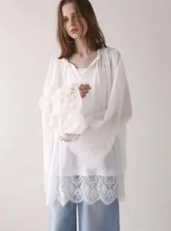 ELLIE ビックカラーレースシャツ【WHITE】 - メルカリ