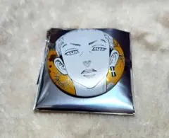 東京リベンジャーズ マイキーマート メタリック缶バッジ 三ツ谷隆