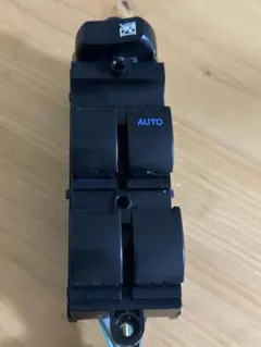 Item thumbnail for item 7c855549-bcff-4d2f-8aef-774485a386e4