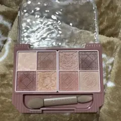 キャンメイク プティパレットアイズ（マットタイプ）M01