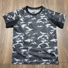 PUMA プーマTシャツ　迷彩柄　ブラック　140サイズ