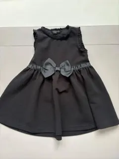 黒のリボン付きノースリーブワンピース 冠婚葬祭