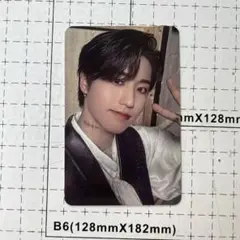 StrayKids スキズ ハン 1万円 展覧会 特典 トレカ