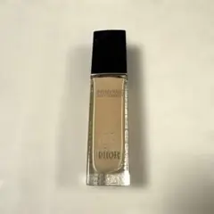 DIOR ディオールスキンフォーエヴァースキンコレクトコンシーラー　0.5Nのサムネイル