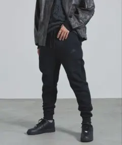 Nike ナイキ テック フリース ジョガーパンツ ブラック