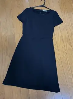 プラステ　半袖ブラックワンピース　S