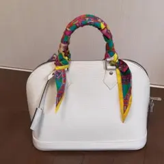ルイヴィトン　アルマ PMホワイト　バッグ
