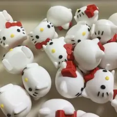 ハローキティ ミニフィギュア 4個