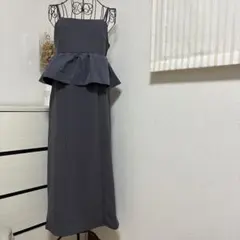 EVERYVERY NICECLAPグレー ペプラム マキシキャミワンピース