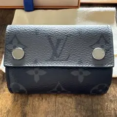 ルイヴィトン　モノグラム　三つ折り財布　ディスカバリーコンパクトウォレットのサムネイル