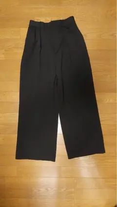 ワイドパンツ