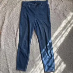 UNIQLO スキニーデニム M ライトブルー