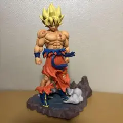 孫悟空 フィギュア 戦闘ポーズ